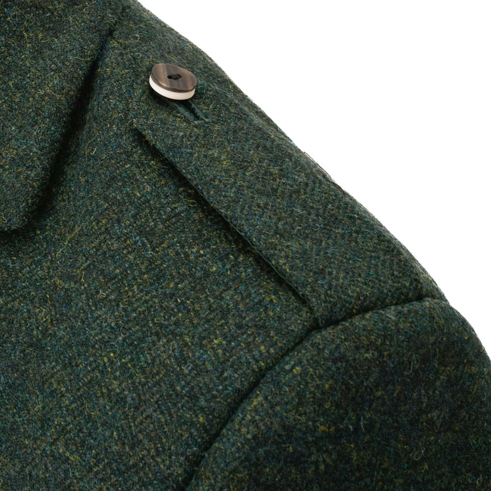 Argyll Huntly Green Tweed epaulette detail