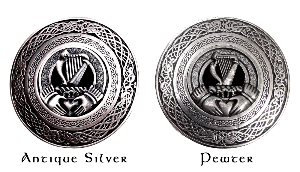 Circular clan crest belt buckle detail view 4