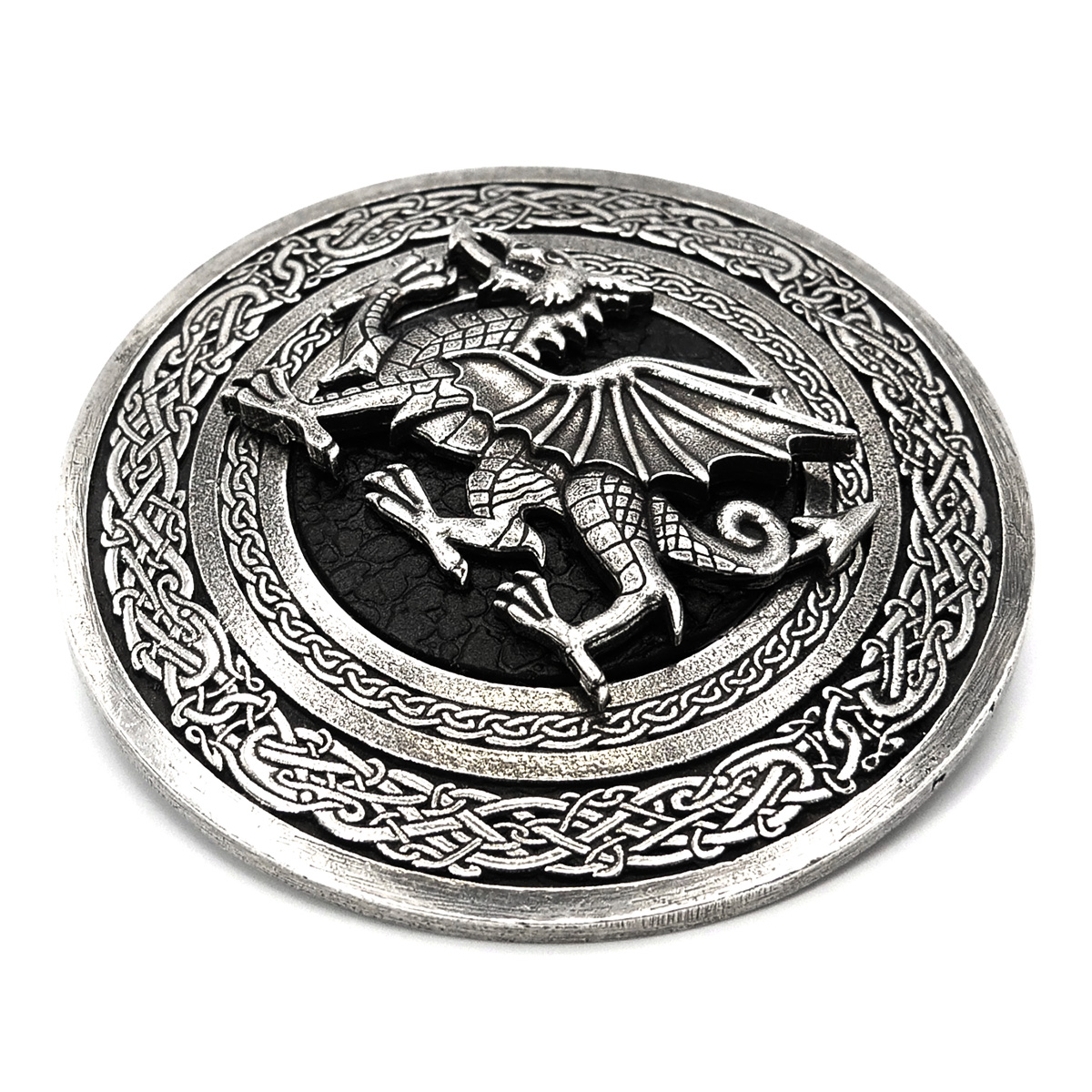 Circular clan crest belt buckle design example