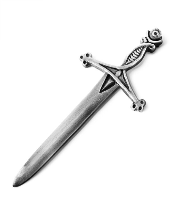 Interlaced claymore kilt pin