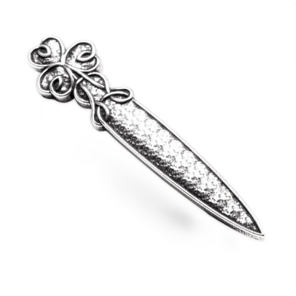 Shamrock Knot kilt pin, square product view