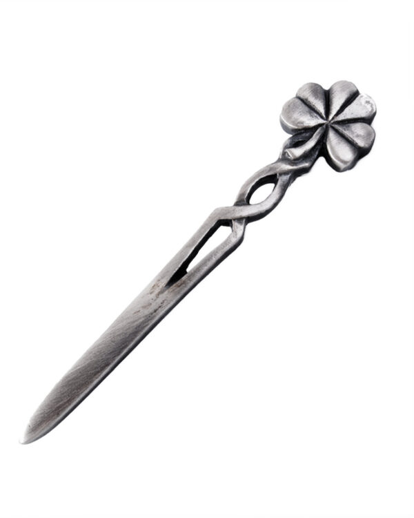 Shamrock kilt pin