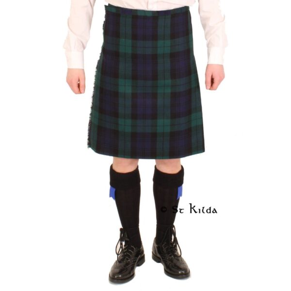 Top-stitch five-yard polyviscose tartan kilt, front view