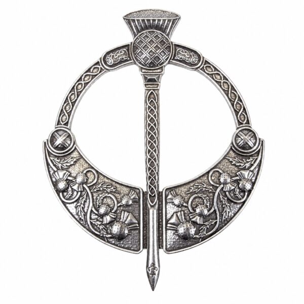 Scottish thistle penannular plaid brooch