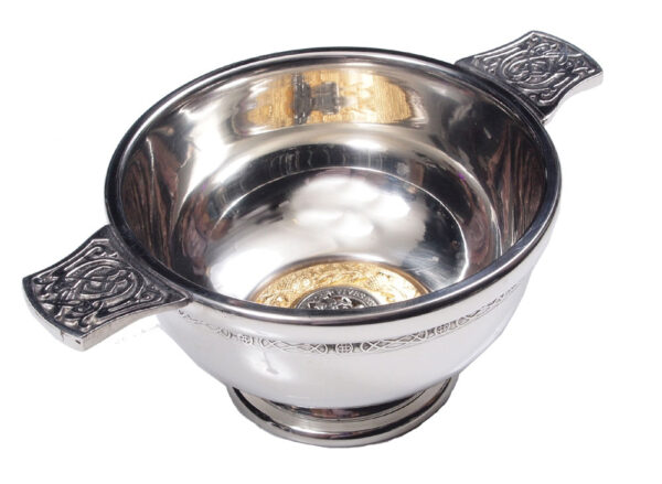 Four-inch quaich with Scottish clan crest and gold surround, product code C-QUAICH4G