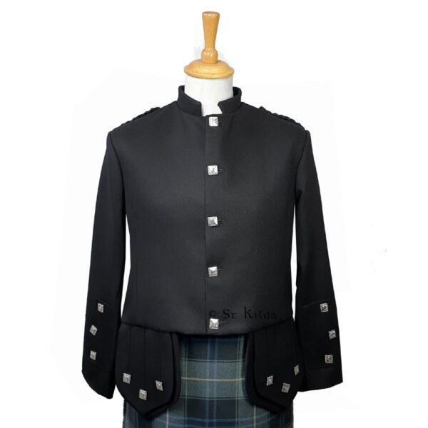 Black Kenmore Doublet